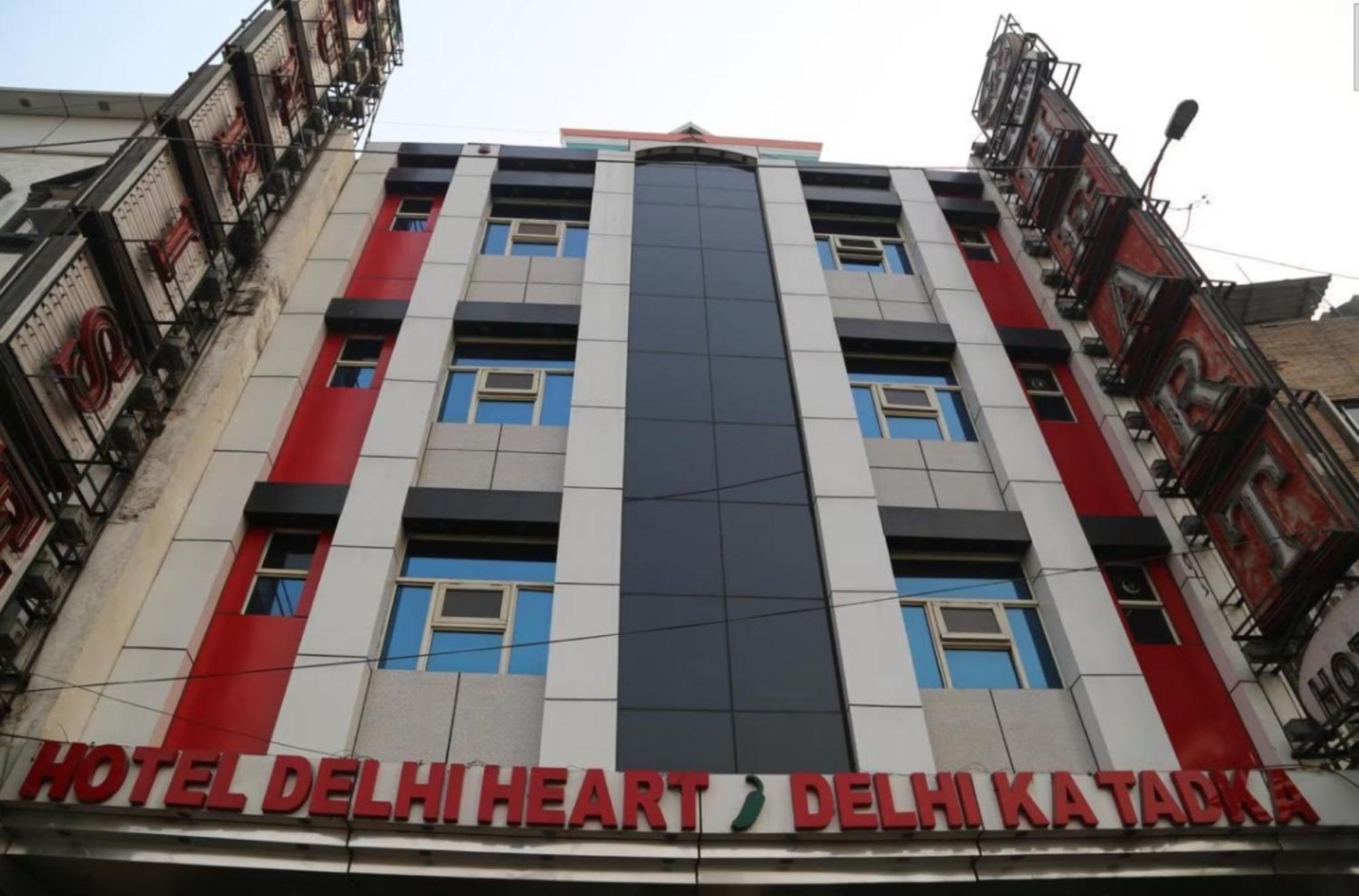 Capital O 6408 Hotel Delhi Heart نيودلهي المظهر الخارجي الصورة