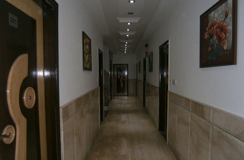 Capital O 6408 Hotel Delhi Heart نيودلهي المظهر الخارجي الصورة