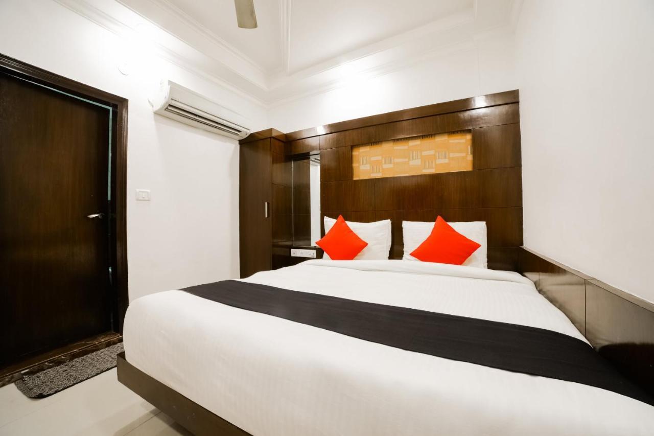 Capital O 6408 Hotel Delhi Heart نيودلهي المظهر الخارجي الصورة