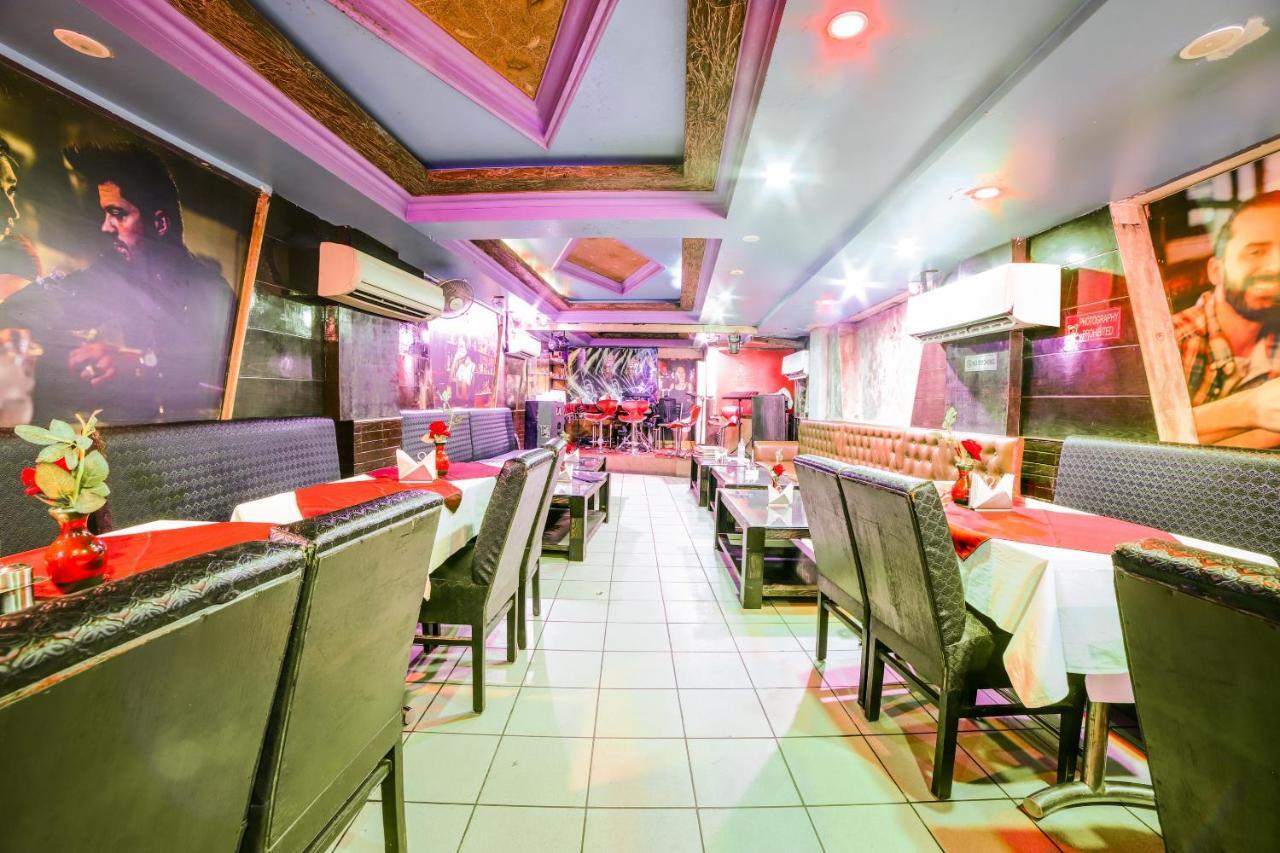 Capital O 6408 Hotel Delhi Heart نيودلهي المظهر الخارجي الصورة